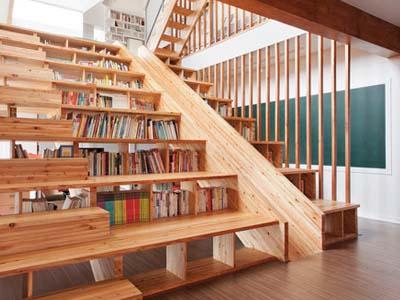 Arsitek Korea Selatan Ini Ciptakan Perpustakaan Bertingkat Dengan Papan Seluncur!